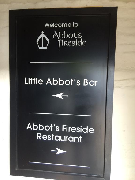 The Abbots Fireside - Channel Tunnel Elham ภายนอก รูปภาพ